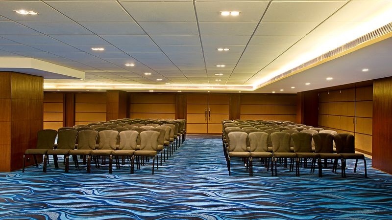BANQUETS