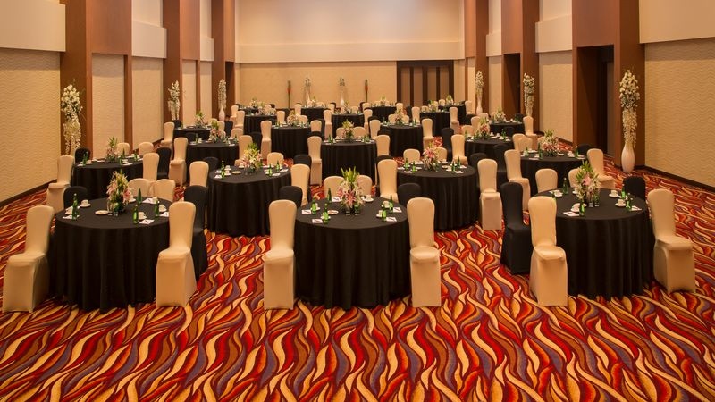 BALL ROOM